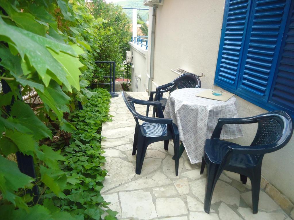 Apartments Villa Petranovic Будва Стая снимка